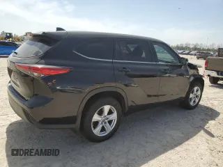 2022 Toyota Highlander LE z VIN 5TDZZRAH4NS092272, wystawiony jako Copart lot #48683415 z przebiegiem 54 116 mil mil oraz Szkoda całkowita • Salvage title. Historia ofert i sprzedaży dostępna na DreamBid. Obrazek 3.
