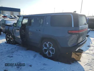 2024 Rivian R1S Adventure z VIN 7PDSGABA1RN043089, wystawiony jako Copart lot #43860515 z przebiegiem Nie podano mil oraz Nie do naprawy. Historia ofert i sprzedaży dostępna na DreamBid. Obrazek 2.