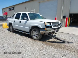 2004 Chevrolet Avalanche Z71 with VIN 3GNEK12T44G315079, listed as a IAAI auction lot 41980344 with 210,749 mi miles. Bid and sale history available at carsss.com. Image 1.