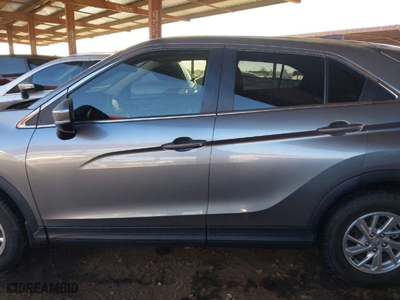 2018 Mitsubishi Eclipse Cross ES with VIN JA4AT3AA8JZ049894, listed as a IAAI auction lot 41657990 with 64,184 mi miles. Bid and sale history available at carsss.com. Image 15.