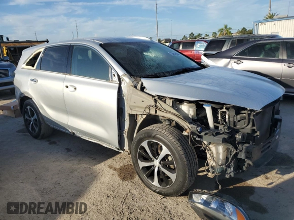 2017 Kia Sorento EX V6 with VIN 5XYPH4A59HG229579, listed as a Copart auction lot 41454795 with 67,064 mi miles and Non Repairable. Bid and sale history available at carsss.com. Image 4.