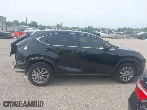 2021 Lexus NX 300 z VIN JTJDARBZ4M2192951, wystawiony jako IAAI lot #42260921 z przebiegiem 21 541 mil mil oraz . Historia ofert i sprzedaży dostępna na DreamBid. Obrazek 14.
