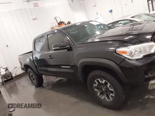 2019 Toyota Tacoma SR with VIN 5TFCZ5AN7KX167511, listed as a IAAI auction lot 42360585 with 65,213 mi miles and . Bid and sale history available at DreamBid. Image 14.