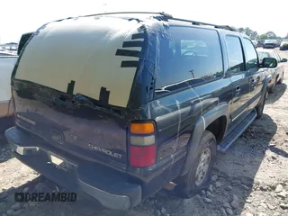 2004 Chevrolet Suburban LT with VIN 1GNFK16T84J236303, listed as a IAAI auction lot 42079367 with 274,111 mi miles and . Bid and sale history available at DreamBid. Image 4.
