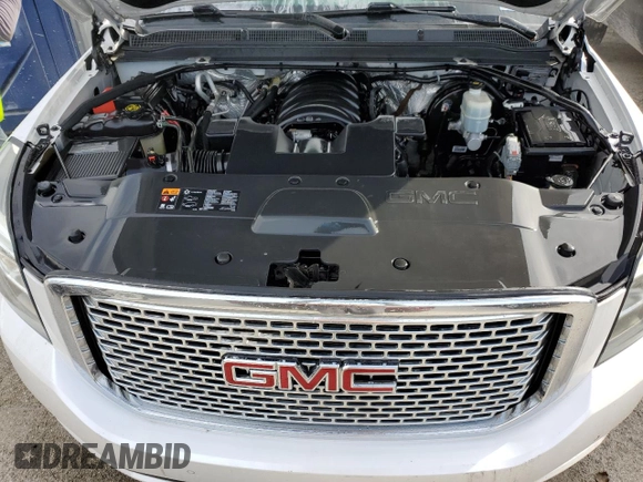2016 GMC Yukon Denali with VIN 1GKS2CKJ0GR260323, listed as a Copart auction lot 73654624 with Not Provided miles and Salvage Title. Bid and sale history available at carsss.com. Image 12.