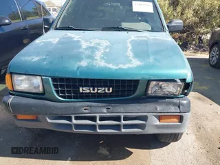 1995 Isuzu Rodeo LS z VIN 4S2CY58V6S4316697, wystawiony jako IAAI lot #42103936 z przebiegiem 143 185 mil mil oraz . Historia ofert i sprzedaży dostępna na DreamBid. Obrazek 6.