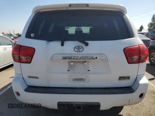 2010 Toyota Sequoia SR5 with VIN 5TDZY5G18AS023360, listed as a Copart auction lot 73124494 with 278,861 mi miles and Clean Title. Bid and sale history available at carsss.com. Image 6.