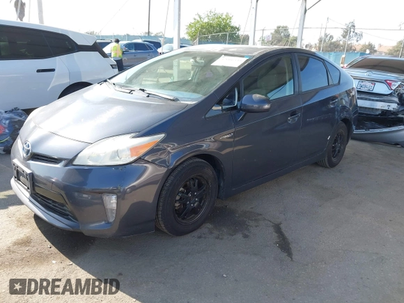 2014 Toyota Prius Four with VIN JTDKN3DUXE1771415, listed as a IAAI auction lot 42066546 with 218,535 mi miles. Bid and sale history available at carsss.com. Image 2.