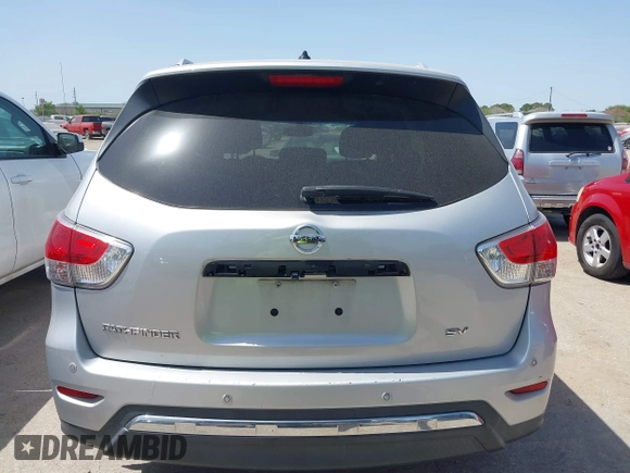 2015 Nissan Pathfinder SL with VIN 5N1AR2MN4FC698515, listed as a IAAI auction lot 41853681 with 179,260 mi miles and . Bid and sale history available at DreamBid. Image 16.