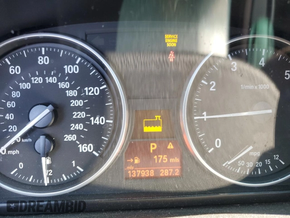 2008 BMW 3 Series 328xi with VIN WBAVT73598FZ37562, listed as a Copart auction lot 48120725 with 137,938 mi miles and Salvage title. Bid and sale history available at DreamBid. Image 9.