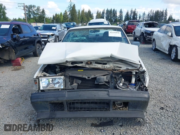 1994 Volvo 900 GLS with VIN YV1JS883XR3145743, listed as a IAAI auction lot 42216858 with 193,685 mi miles and . Bid and sale history available at DreamBid. Image 13.