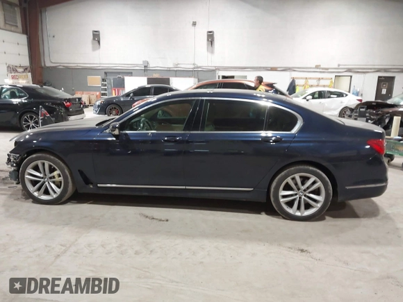 2017 BMW 7 Series ALPINA B7 xDrive with VIN WBA7F2C51HG422682, listed as a IAAI auction lot 42341486 with 117,722 mi miles and . Bid and sale history available at DreamBid. Image 15.