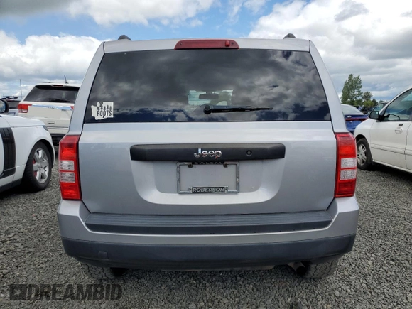 2016 Jeep Patriot Sport z VIN 1C4NJPBB7GD711496, wystawiony jako Copart lot #57159365 z przebiegiem 139 464 mil mil oraz Czysty tytuł • Clean title. Historia ofert i sprzedaży dostępna na DreamBid. Obrazek 6.