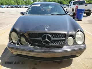 2001 Mercedes-Benz CLK 320/430 z VIN WDBLJ70GX1F171822, wystawiony jako Copart lot #57683415 z przebiegiem 152 154 mil mil oraz Szkoda całkowita • Salvage title. Historia ofert i sprzedaży dostępna na DreamBid. Obrazek 5.