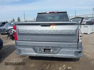 2020 Chevrolet Silverado 1500 LT with VIN 3GCPWCED4LG281018, listed as a IAAI auction lot 41605889 with 91,191 mi miles. Bid and sale history available at carsss.com. Image 16.