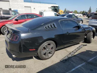 2013 Ford Mustang V6 с VIN 1ZVBP8AM8D5206550, выставлен на аукционе Copart как лот 59400935 с пробегом 157 747 миль миль и Списание • Salvage title. История ставок и продаж доступна на DreamBid. Изображение 3.