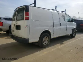2008 Chevrolet Express Cargo Van with VIN 1GCFG15X981207235, listed as a Copart auction lot 48600855 with 282,935 mi miles and Clean Title. Bid and sale history available at carsss.com. Image 3.