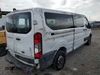2018 Ford Transit Passenger XL with VIN 1FBZX2YM1JKA37915, listed as a Copart auction lot 47569995 with 118,147 mi miles and Clean title. Bid and sale history available at DreamBid. Image 3.
