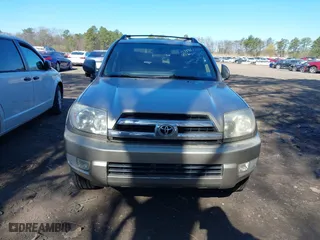 2005 Toyota 4Runner SR5 with VIN JTEBU14R450068462, listed as a IAAI auction lot 42048628 with 205,722 mi miles. Bid and sale history available at carsss.com. Image 12.