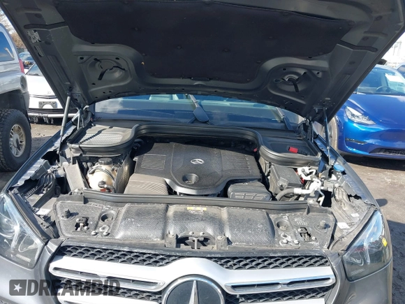 2020 Mercedes-Benz GLE 450 z VIN 4JGFB5KB2LA020678, wystawiony jako IAAI lot #41555044 z przebiegiem 61 651 mil mil oraz . Historia ofert i sprzedaży dostępna na DreamBid. Obrazek 10.