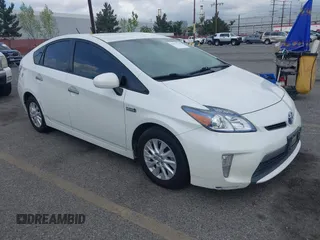 2012 Toyota Prius with VIN JTDKN3DP6C3026933, listed as a IAAI auction lot 41938248 with 169,111 mi miles and . Bid and sale history available at DreamBid. Image 1.