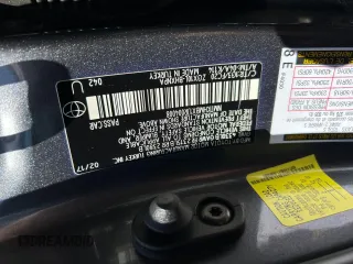 2018 Toyota C-HR XLE with VIN NMTKHMBX1JR004008, listed as a Copart auction lot 61504265 with 106,802 mi miles and Clean title. Bid and sale history available at DreamBid. Image 10.