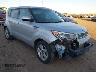 2017 Kia Soul with VIN KNDJN2A24H7474487, listed as a IAAI auction lot 41888815 with 119,105 mi miles. Bid and sale history available at carsss.com. Image 1.