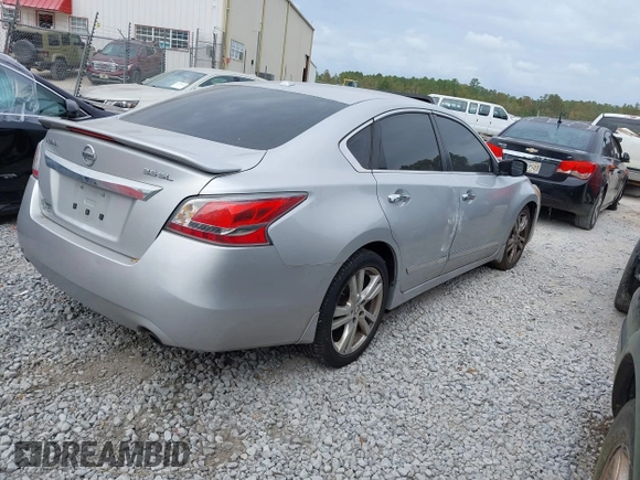 2015 Nissan Altima SL with VIN 1N4BL3AP6FC202593, listed as a IAAI auction lot 40765451 with 179,365 mi miles and . Bid and sale history available at DreamBid. Image 4.