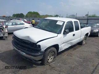 2000 Chevrolet Silverado 1500 LS with VIN 1GCEK19V6YZ195632, listed as a IAAI auction lot 41961207 with 165,124 mi miles. Bid and sale history available at carsss.com. Image 6.