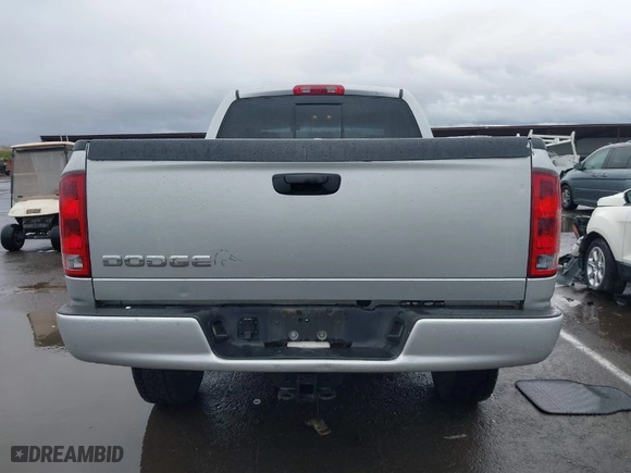 2003 Dodge Ram 1500 ST with VIN 1D7HU18ZX3J555025, listed as a IAAI auction lot 41522993 with 195,007 mi miles. Bid and sale history available at carsss.com. Image 17.
