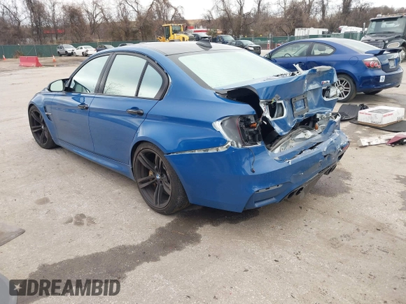2015 BMW M3 z VIN WBS3C9C51FP803778, wystawiony jako IAAI lot #41732784 z przebiegiem 58 820 mil mil oraz . Historia ofert i sprzedaży dostępna na DreamBid. Obrazek 3.