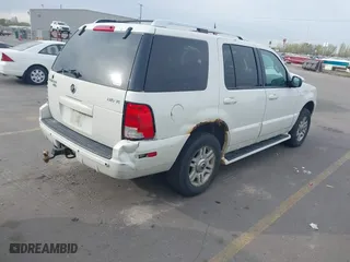 2004 Mercury Mountaineer Convenience w/4.6L with VIN 4M2DU86W24ZJ06543, listed as a IAAI auction lot 42035710 with 1 mi miles. Bid and sale history available at carsss.com. Image 4.