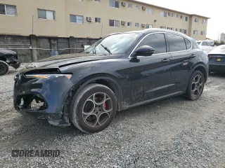 2019 Alfa Romeo Stelvio z VIN ZASPAJAN5K7C71665, wystawiony jako Copart lot #41913285 z przebiegiem 69 461 mil mil oraz Nie do naprawy. Historia ofert i sprzedaży dostępna na DreamBid. Obrazek 1.