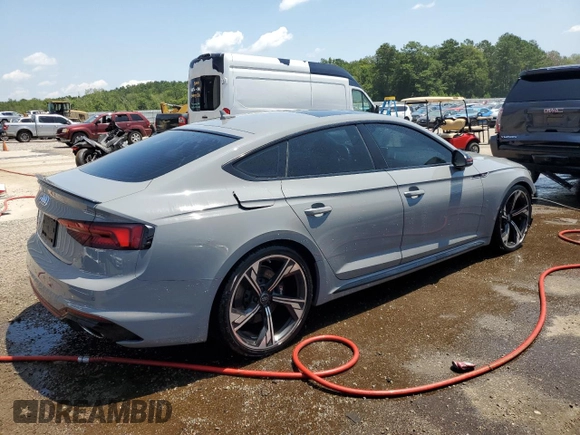 2019 Audi RS 5 Sportback z VIN WUABWCF5XKA907964, wystawiony jako Copart lot #60002343 z przebiegiem 27 182 mil mil oraz . Historia ofert i sprzedaży dostępna na DreamBid. Obrazek 3.