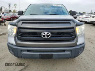 2014 Toyota Tundra SR z VIN 5TFRM5F13EX075881, wystawiony jako Copart lot #53106215 z przebiegiem 155 121 mil mil oraz Szkoda całkowita • Salvage title. Historia ofert i sprzedaży dostępna na DreamBid. Obrazek 5.