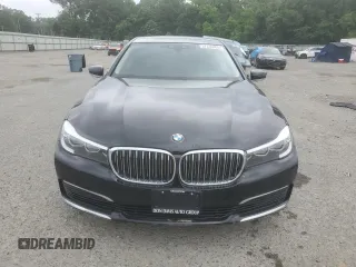 2019 BMW 7 Series 740i xDrive z VIN WBA7E4C55KGV70212, wystawiony jako Copart lot #57330965 z przebiegiem 48 408 mil mil oraz Szkoda całkowita • Salvage title. Historia ofert i sprzedaży dostępna na DreamBid. Obrazek 5.