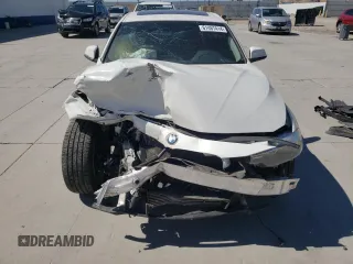 2016 BMW 3 Series 320i xDrive with VIN WBA8A3C54GK690467, listed as a Copart auction lot 61467414 with Not Provided miles and Salvage Title. Bid and sale history available at carsss.com. Image 5.
