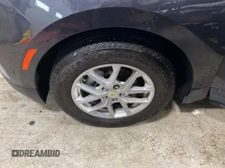 2022 Chevrolet Equinox LT z VIN 2GNAXJEV5N6108503, wystawiony jako IAAI lot #42418793 z przebiegiem 94 331 mil mil oraz . Historia ofert i sprzedaży dostępna na DreamBid. Obrazek 17.
