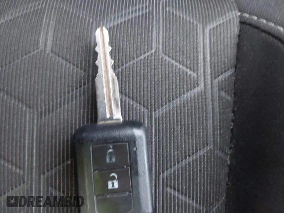 2021 Mitsubishi Outlander ES z VIN JA4APUAUXMU032696, wystawiony jako IAAI lot #41250380 z przebiegiem 74 959 mil mil oraz . Historia ofert i sprzedaży dostępna na DreamBid. Obrazek 11.