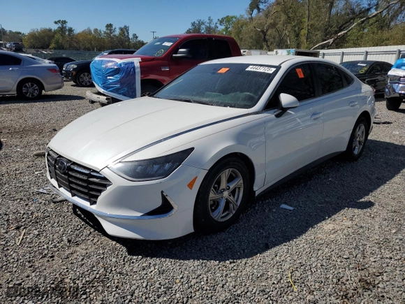 2020 Hyundai Sonata SE with VIN 5NPEG4JA4LH062363, listed as a Copart auction lot 44437125 with 0 mi miles and Salvage Title. Bid and sale history available at carsss.com. Image 1.