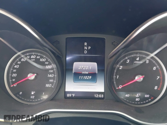 2015 Mercedes-Benz C 300 with VIN 55SWF4JB4FU067354, listed as a IAAI auction lot 42102376 with 111,029 mi miles and . Bid and sale history available at DreamBid. Image 7.