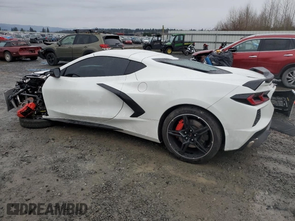 2021 Chevrolet Corvette 1LT with VIN 1G1YA2D48M5104990, listed as a Copart auction lot 84290384 with 39,345 mi miles and Salvage Title. Bid and sale history available at carsss.com. Image 2.