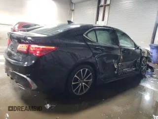 2018 Acura TLX w/Technology Pkg with VIN 19UUB2F52JA003652, listed as a Copart auction lot 45919365 with 135,676 mi miles and Salvage Title. Bid and sale history available at carsss.com. Image 3.