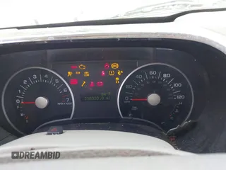 2006 Ford Explorer XLS z VIN 1FMEU72E36UB11635, wystawiony jako IAAI lot #41896140 z przebiegiem 238 333 mil mil oraz . Historia ofert i sprzedaży dostępna na DreamBid. Obrazek 7.