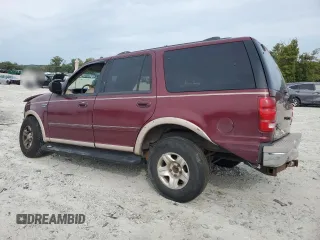 1998 Ford Expedition XLT with VIN 1FMRU17L3WLC18552, listed as a Copart auction lot 70644254 with 126,153 mi miles and Salvage Title. Bid and sale history available at carsss.com. Image 2.