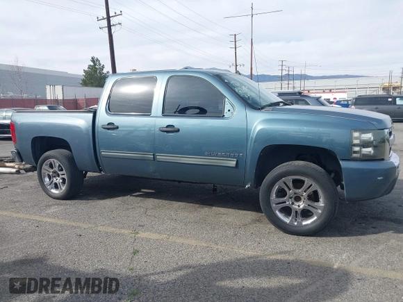 2009 Chevrolet Silverado 1500 LT with VIN 3GCEC23019G268472, listed as a IAAI auction lot 41663840 with 155,379 mi miles. Bid and sale history available at carsss.com. Image 14.