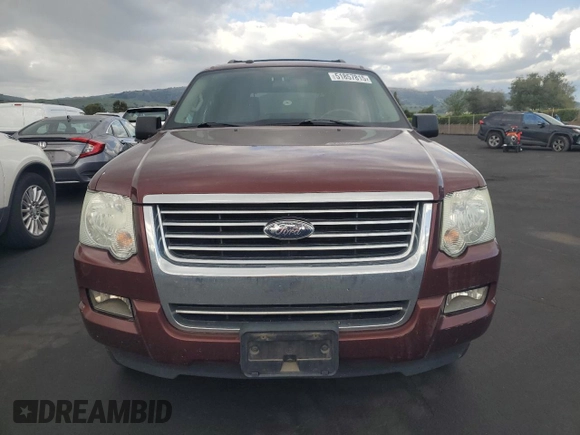 2009 Ford Explorer XLT z VIN 1FMEU73E49UA13863, wystawiony jako Copart lot #51857815 z przebiegiem 301 300 mil mil oraz Czysty tytuł • Clean title. Historia ofert i sprzedaży dostępna na DreamBid. Obrazek 5.