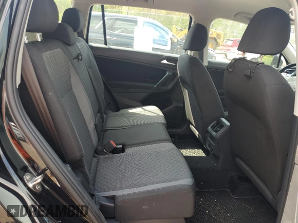 2020 Volkswagen Tiguan S с VIN 3VV0B7AX6LM094810, выставлен на аукционе Copart как лот 59793555 с пробегом 104 612 миль миль и Списание • Salvage title. История ставок и продаж доступна на DreamBid. Изображение 11.