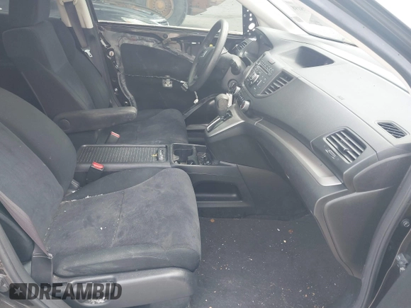 2013 Honda CR-V LX with VIN 5J6RM3H35DL038057, listed as a IAAI auction lot 41878198 with 138,196 mi miles. Bid and sale history available at carsss.com. Image 5.