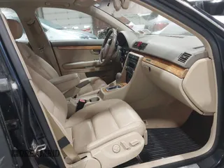 2007 Audi A4 3.2L с VIN WAUDH78E37A197864, выставлен на аукционе IAAI как лот 42278481 с пробегом 154 176 миль миль и . История ставок и продаж доступна на DreamBid. Изображение 5.